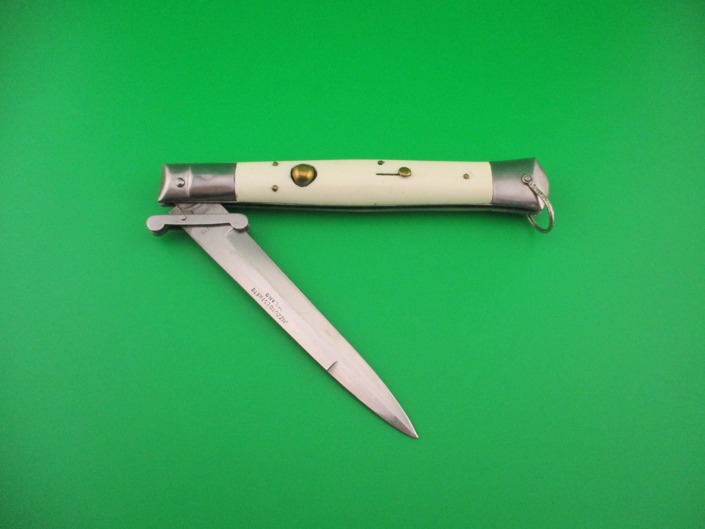 Rizzuto Estileto Milano 27cm Japanese Swing guard White vintage automatic knife