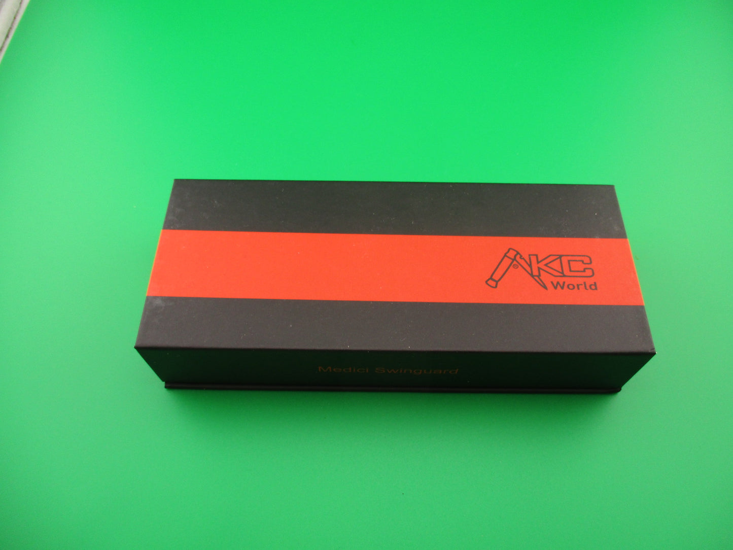 AKC World 19cm Italian Style Medici Stag Swing guard automatic knife new in box