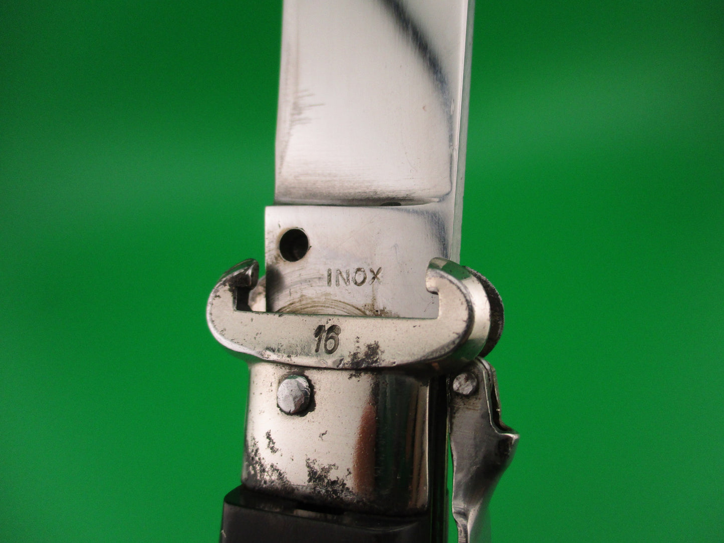 INOX 22cm Italian Fulcrum Shark Tooth Shell Puller Vintage 1960s automatic knife