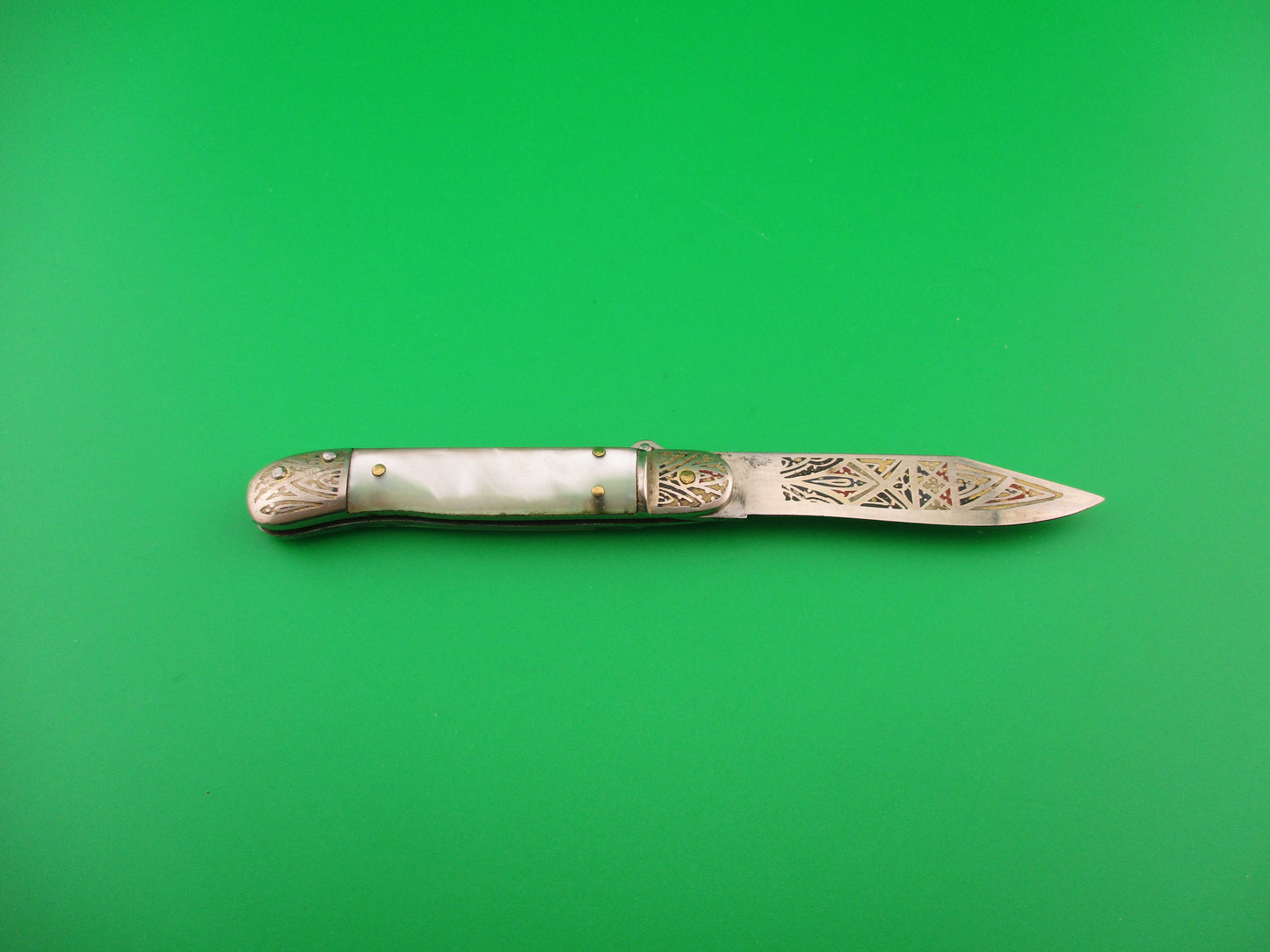 Toledo 12cm Spanish Lever Vintage Pearlex Tourist Souvenir automatic knife