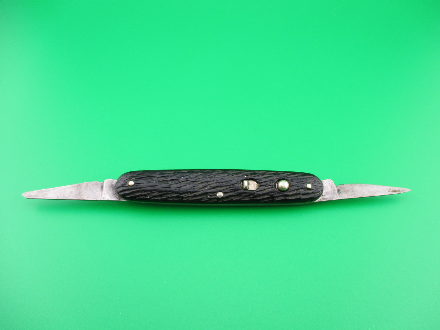z SCHRADE WALDEN Medium double Black stagged vintage switchblade knife