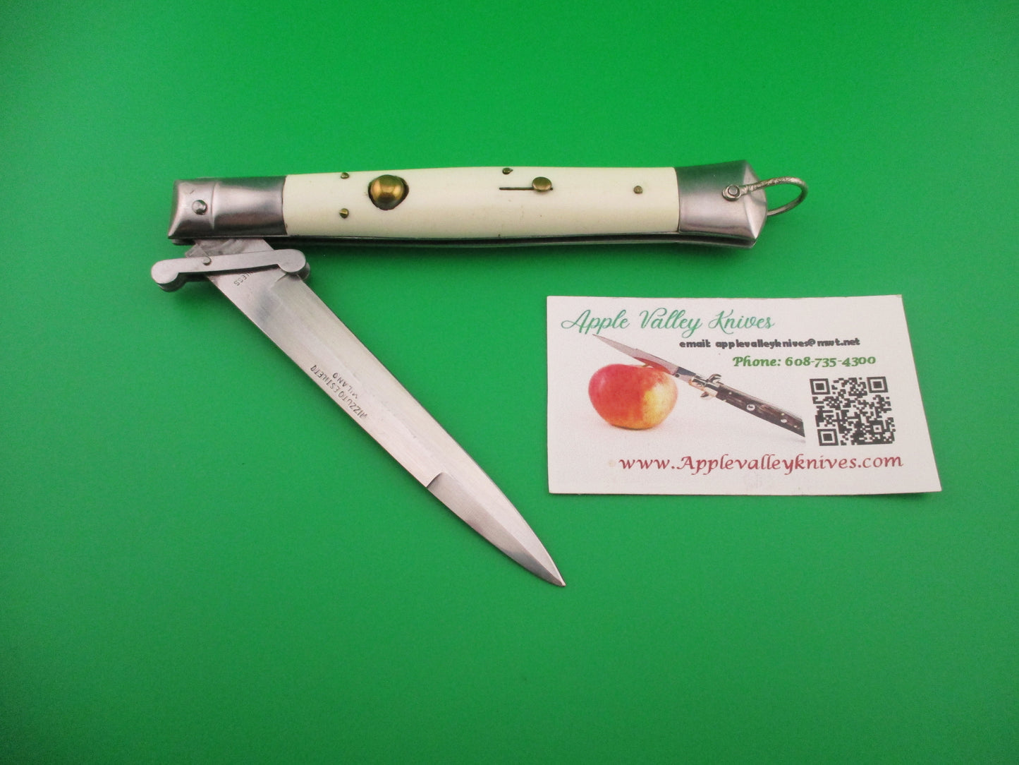 Rizzuto Estileto Milano 27cm Japanese Swing guard White vintage automatic knife