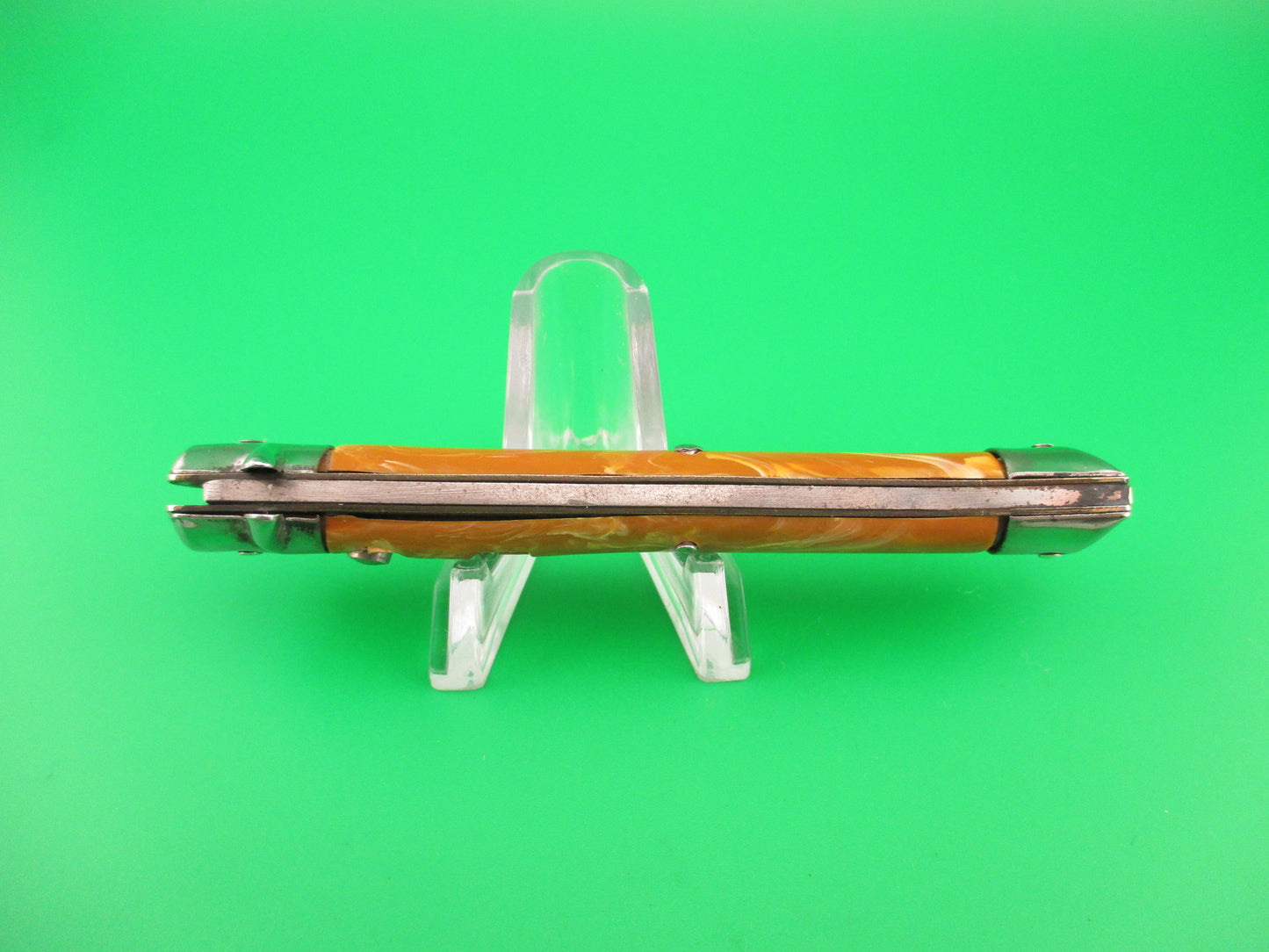Edgemaster USA Bowtie Vintage Caramel Swirl automatic knife