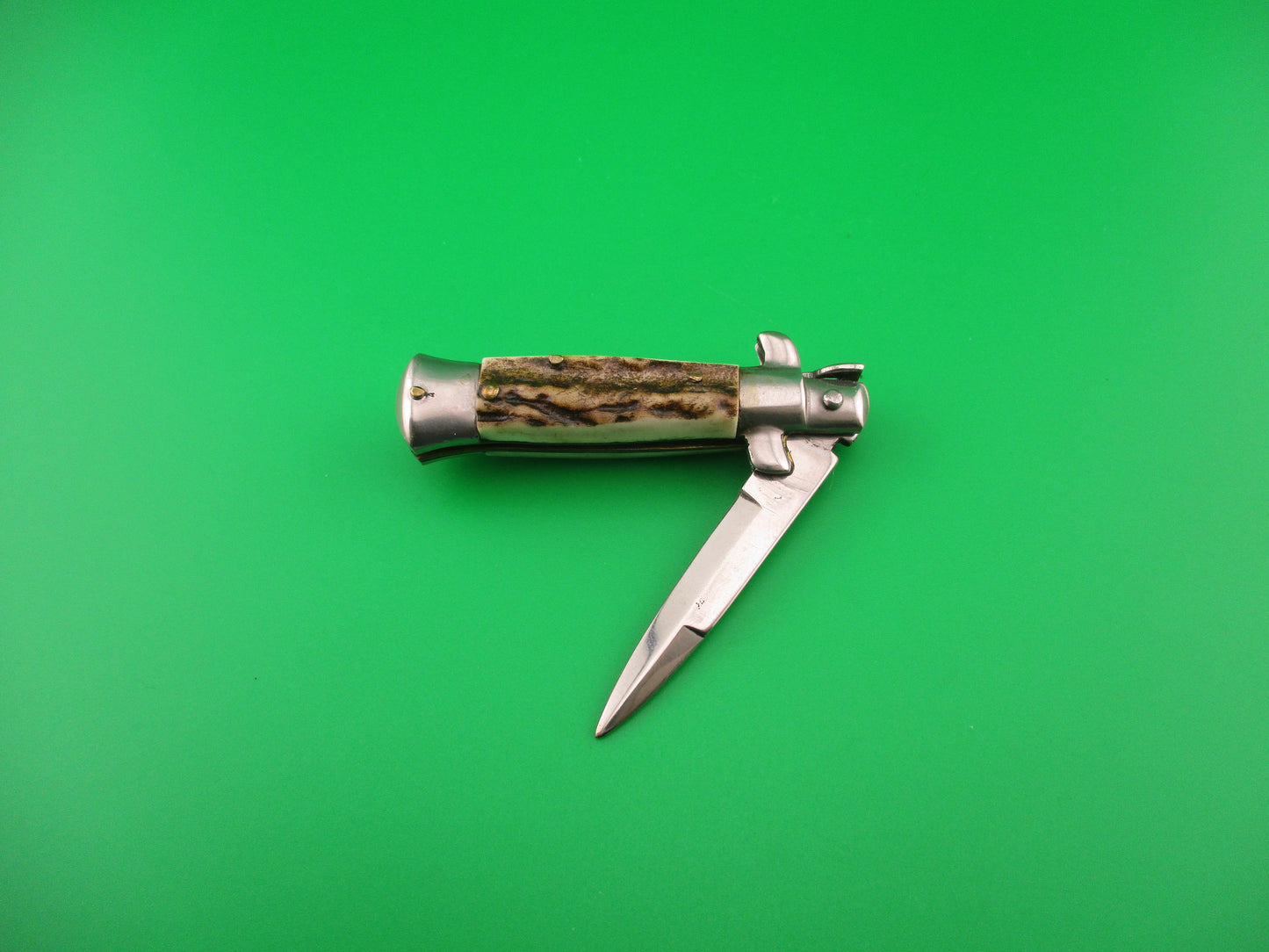MADE IN ITALY 12cm Italian Stag swivel bolster small automatic knife