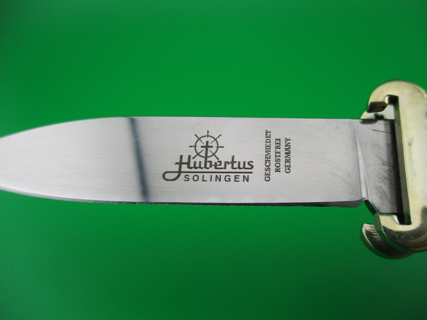 z Hubertus 11cm German Stag Shellpuller Otter automatic knife New in box.
