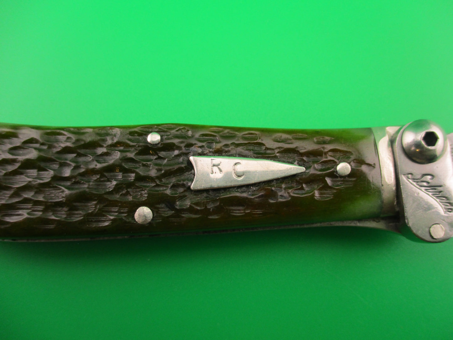 SCHRADE FIRE & ICE lever release green bone automatic knife