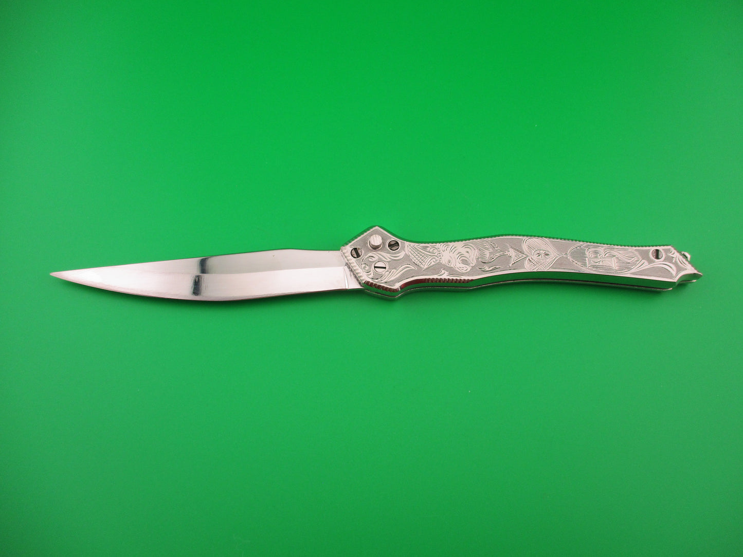 Sterile 22cm Russian All Metal Lion Soldier Decorated Coil Spring Automatic knife