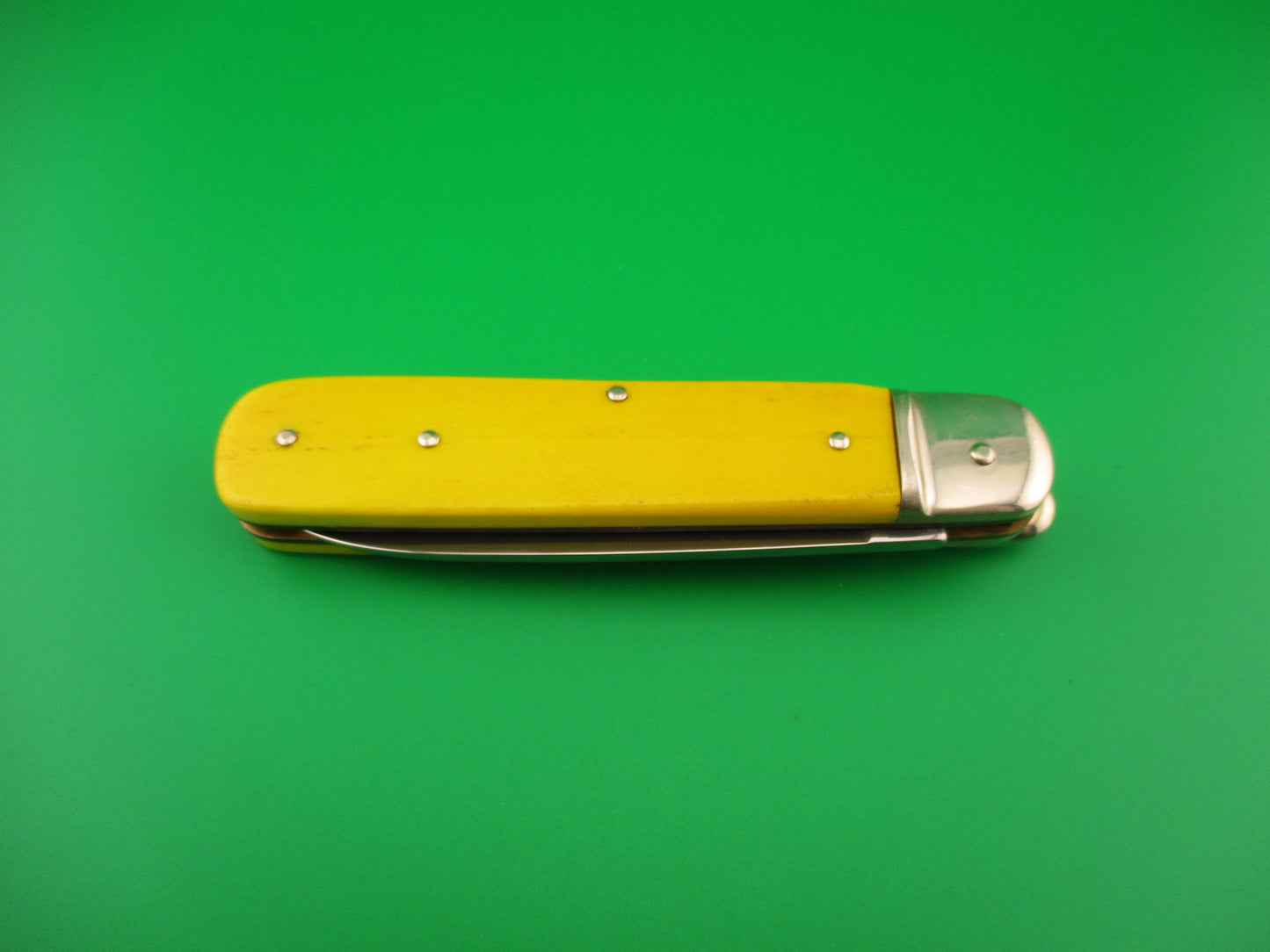 z BOKER TREE BRAND CLASSIC 712 11cm German Lever automatic knife Yellow bone