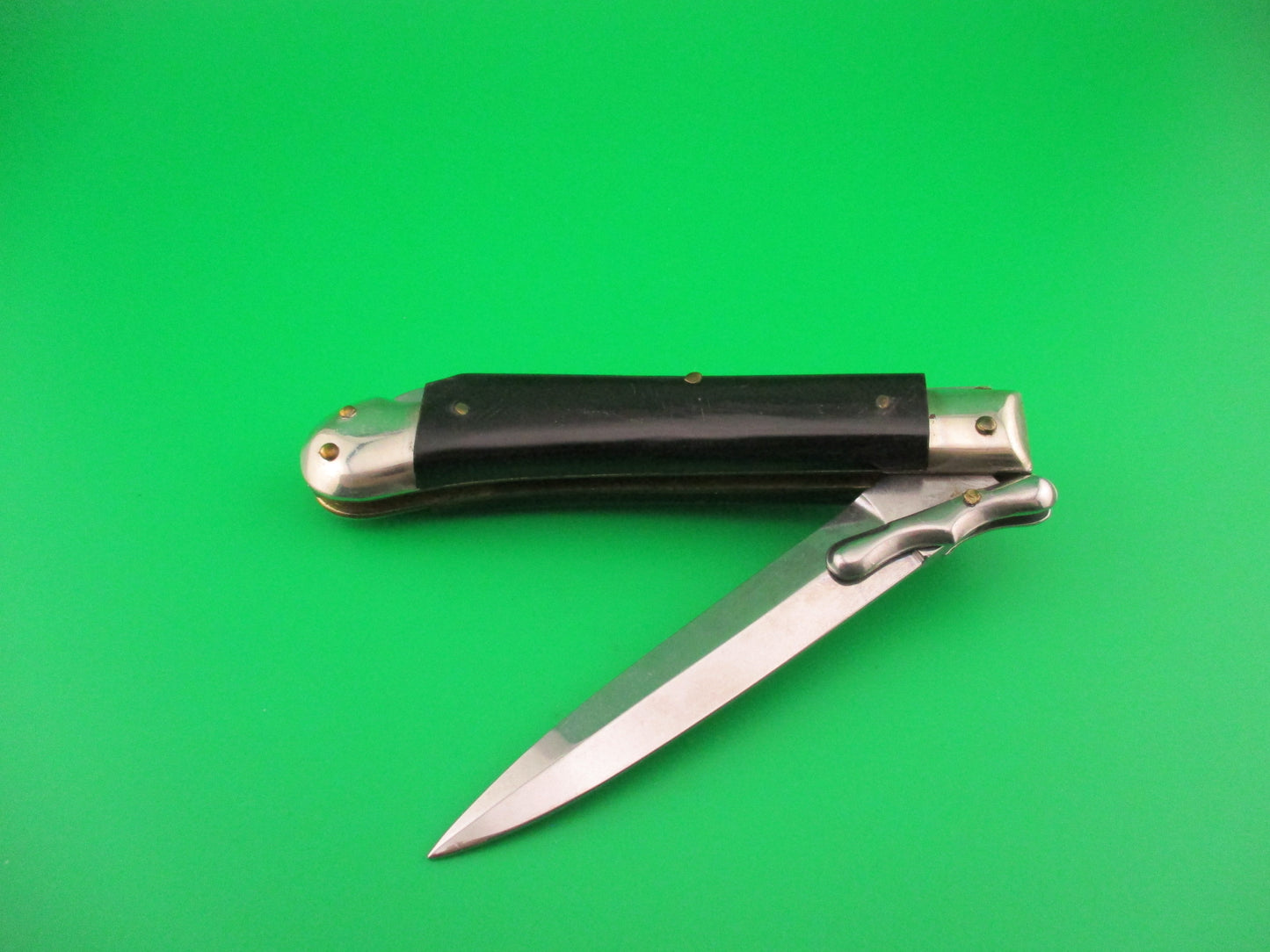 Vintage MEDICI 19cm Italian Horn Swing guard dagger automatic knife