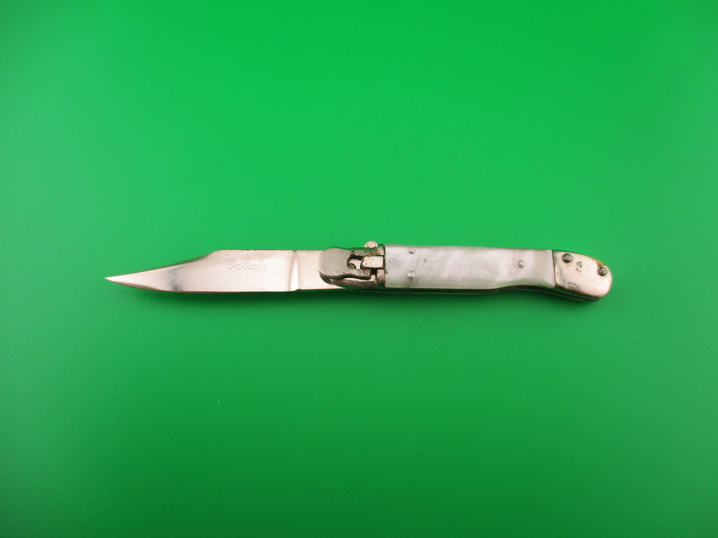 Toledo 12cm Spanish Lever Vintage Pearlex Tourist Souvenir automatic knife