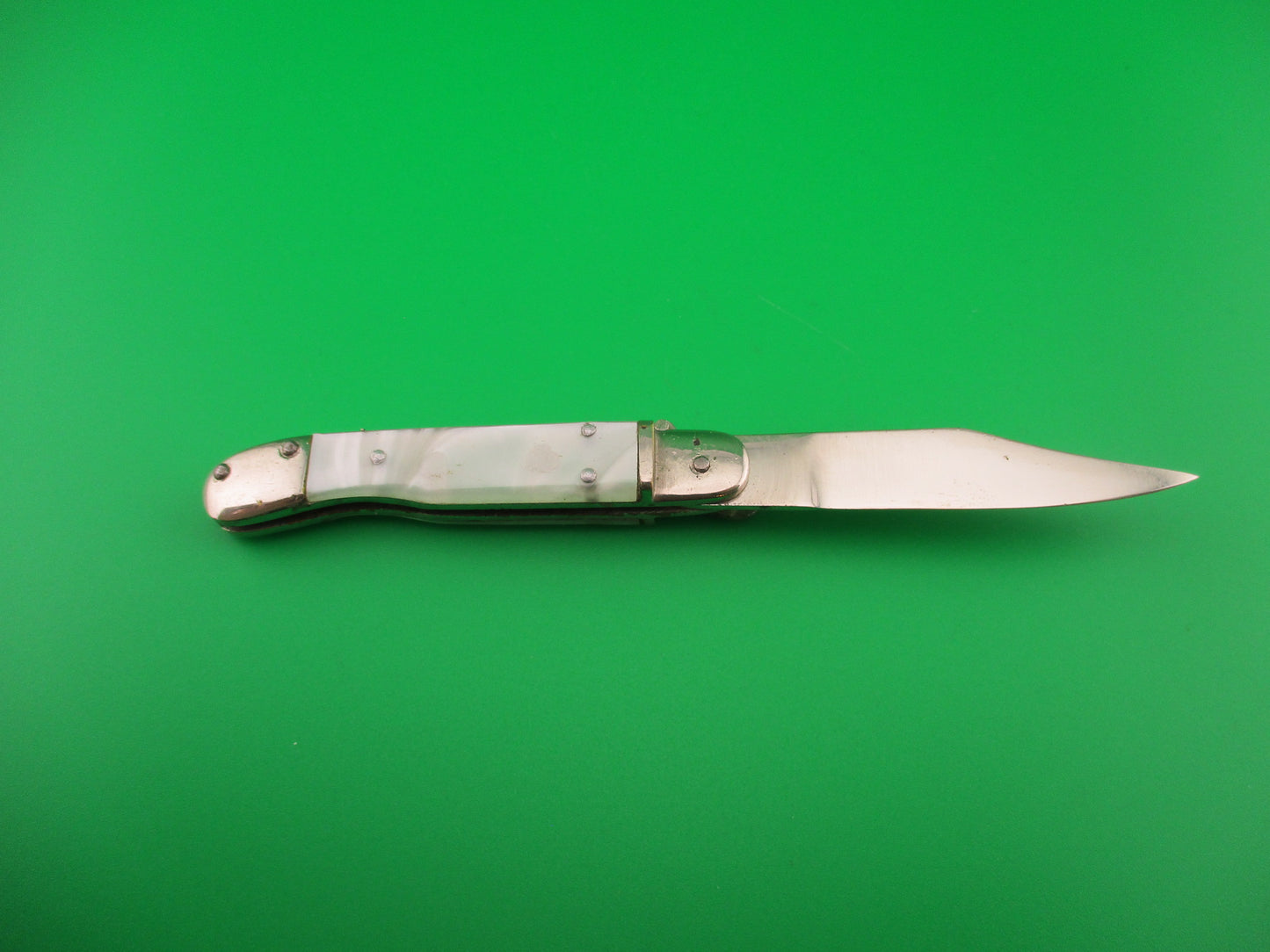 Toledo 12cm Spanish Lever Vintage Pearlex Tourist Souvenir automatic knife