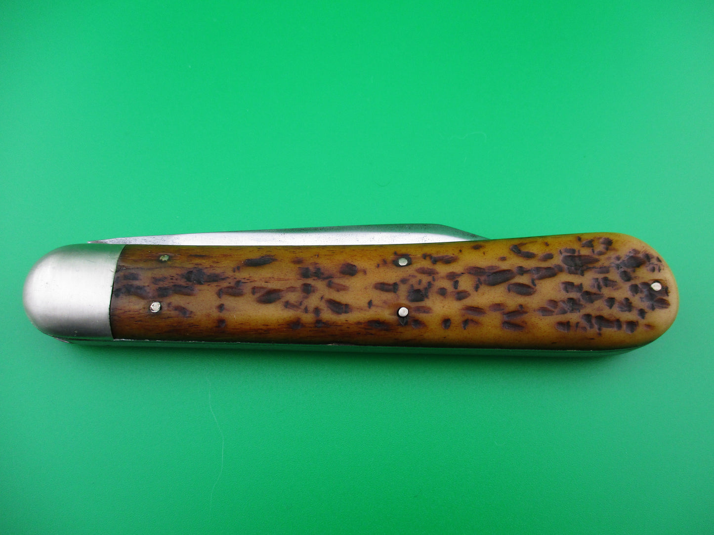 z Press Button Knife Co INVINCIBLE antique switchblade