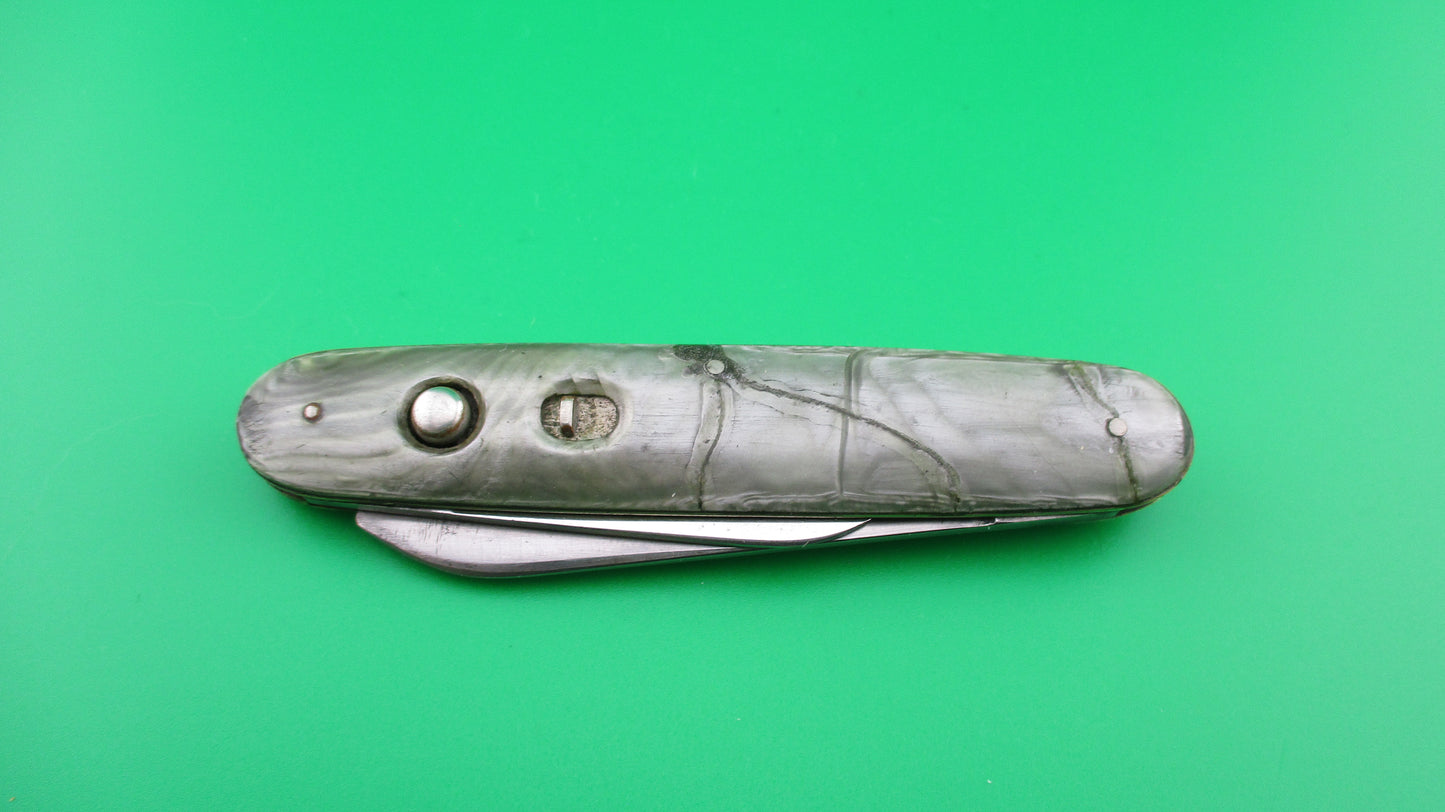 z Schrade Cut Co Large Double Smoked Pearl switchblade knife