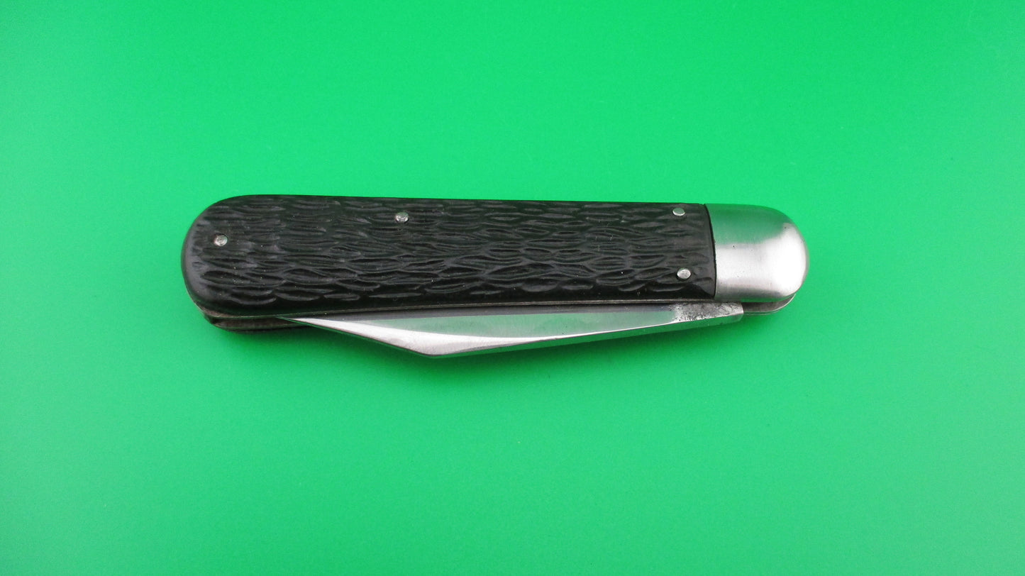 Schrade Cut Co Scout 1554 3/4 STG Black jigged switchblade knife