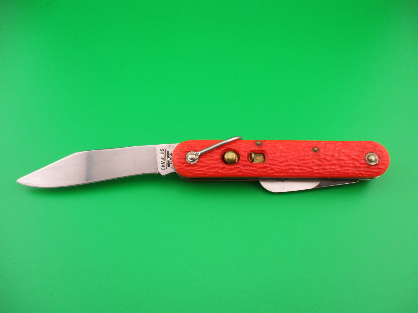 z CAMILLUS vintage MC1 Orange paratrooper automatic knife with hook blade