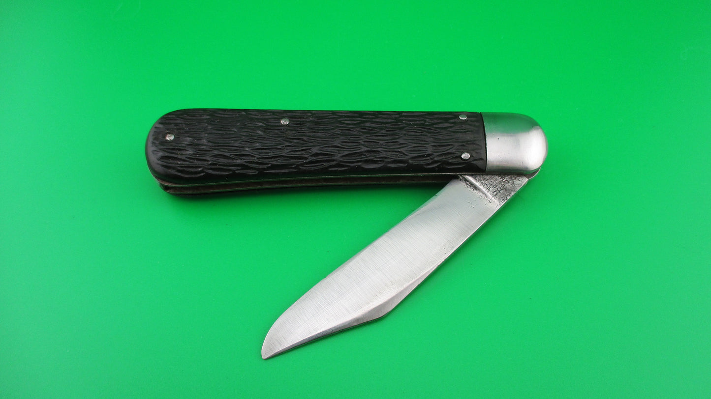 Schrade Cut Co Scout 1554 3/4 STG Black jigged switchblade knife