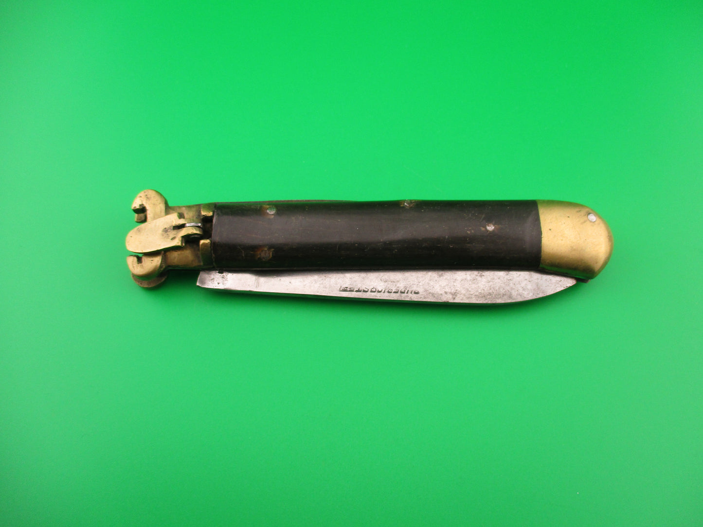 No 6 SHEFFIELD STEEL 22cm Indian Shell puller lever Brass & Horn vintage automatic knife