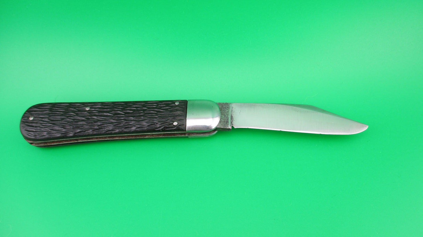 Schrade Cut Co Scout 1554 3/4 STG Black jigged switchblade knife
