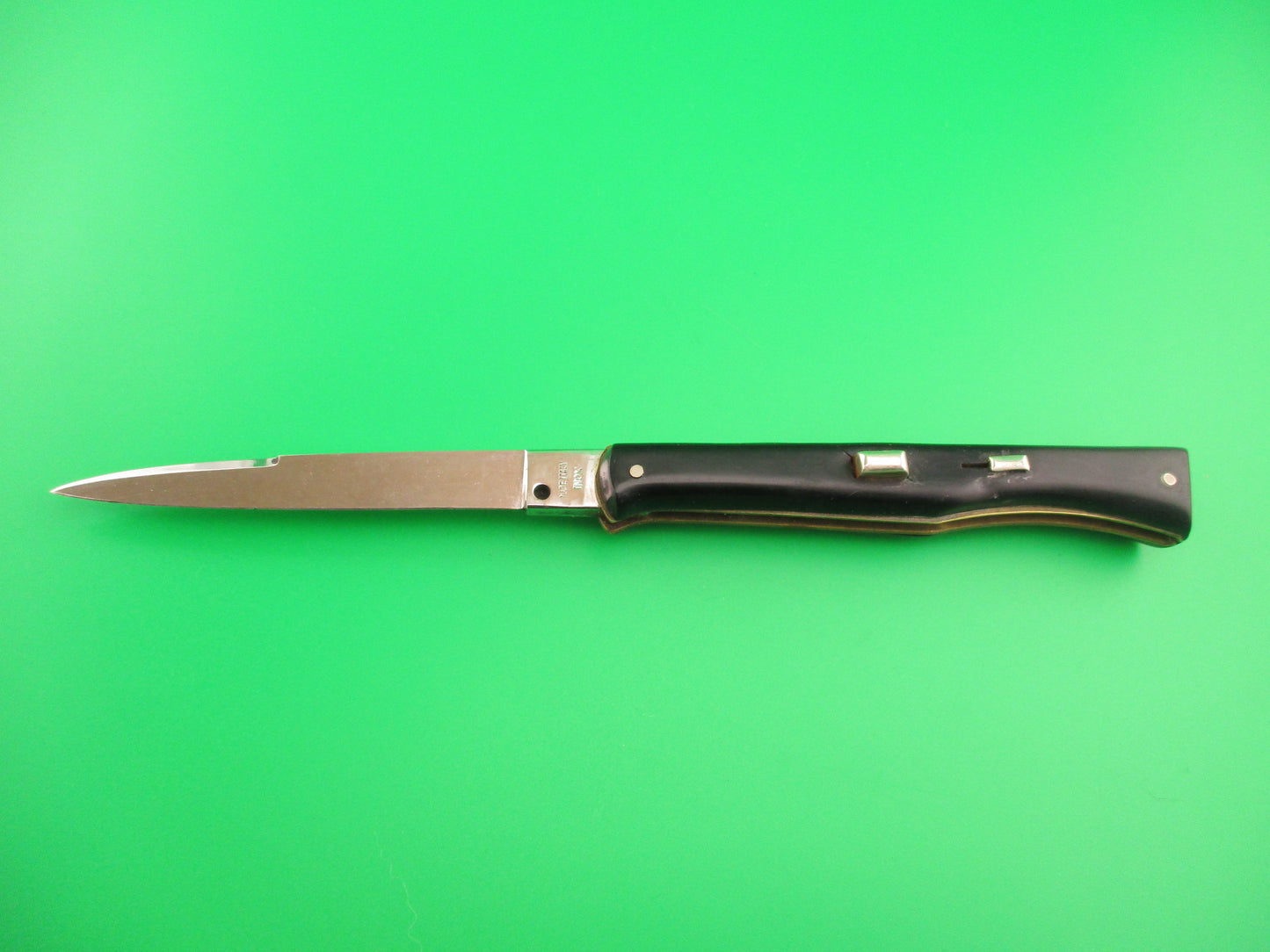 MADE ITALY INOX 21cm Italian Ackermannchen Style Black lockback automatic knife