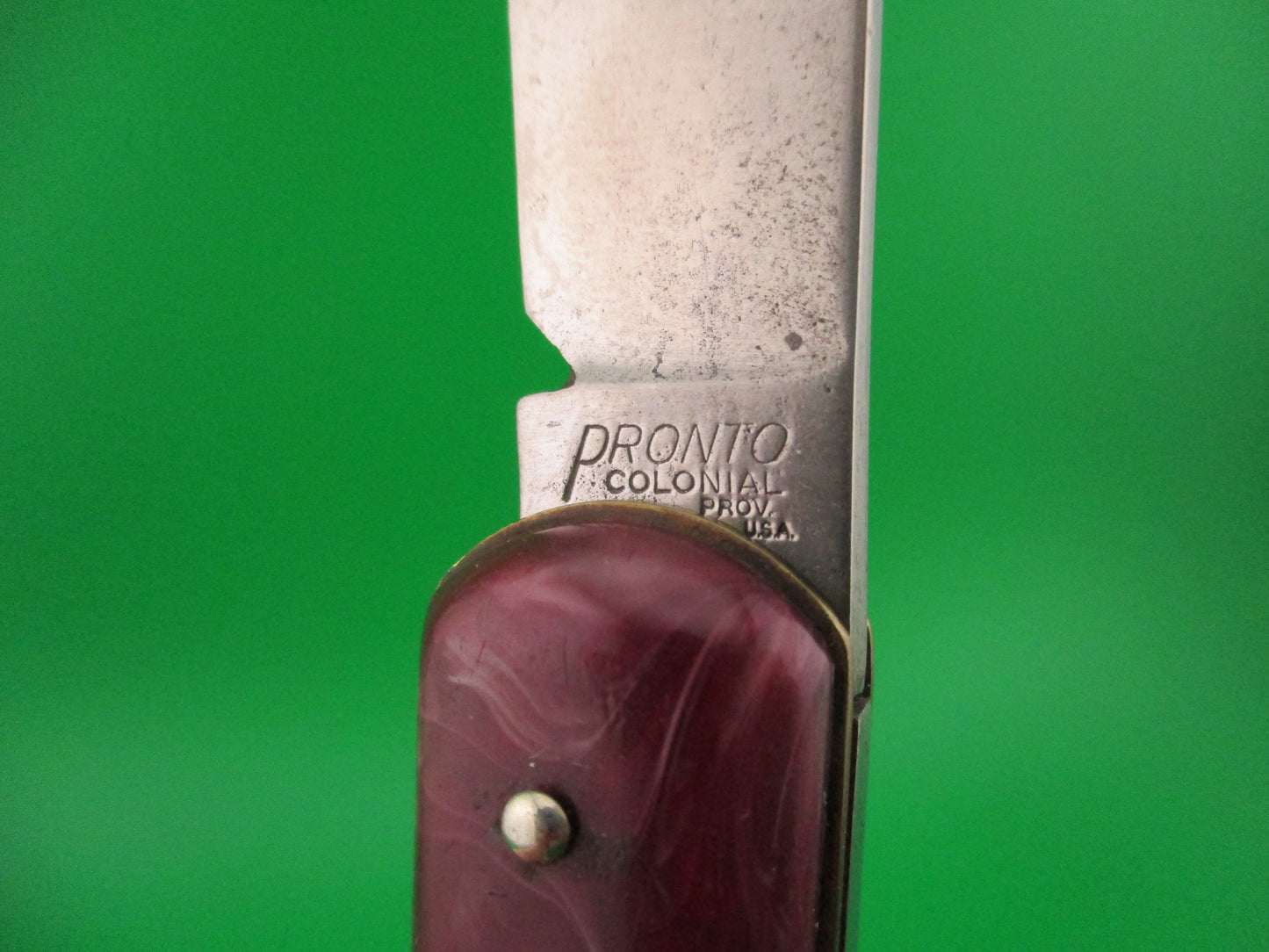 Colonial PRONTO #1900 Fatjack Maroon Swirl 1950s vintage switchblade knife