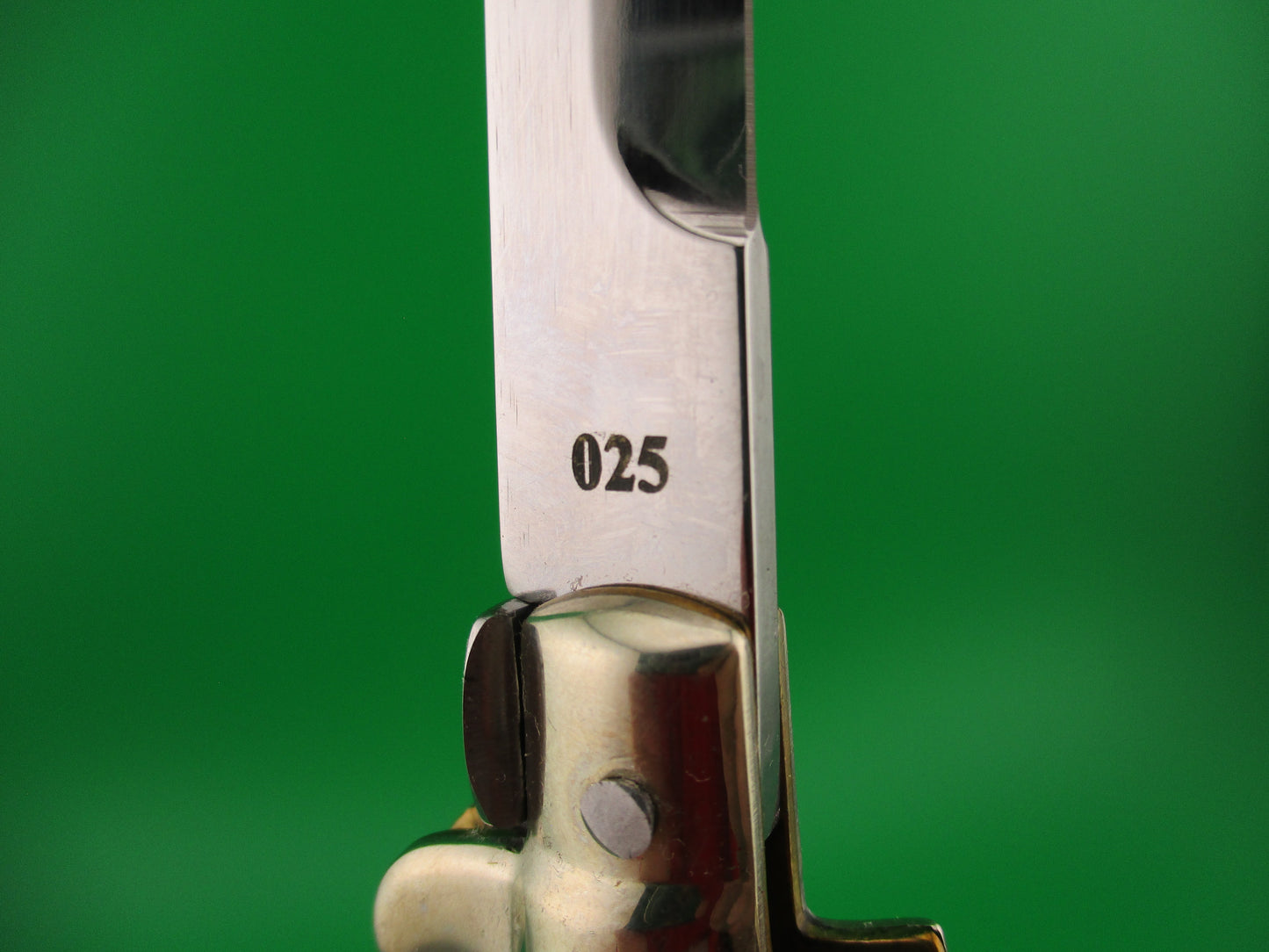 Walt's Flat Guard 28cm Italian Picklock Bayonet blade Stag automatic knife