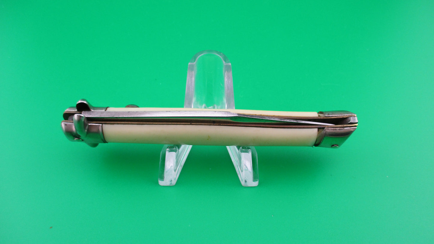z COLONIAL SHUR-SNAP Fishtail White late 50s Gen 4 bowtie switchblade knife