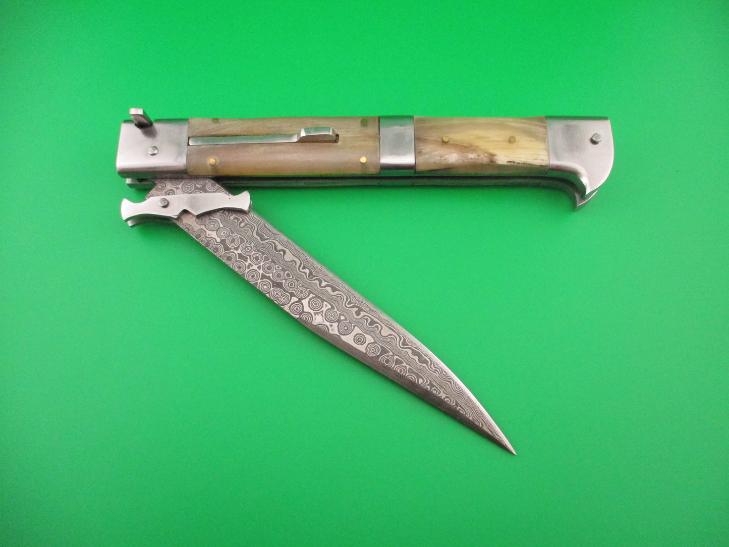 Custom 33cm Birds head Prioletta Swing Guard Damascus Clip automatic knife