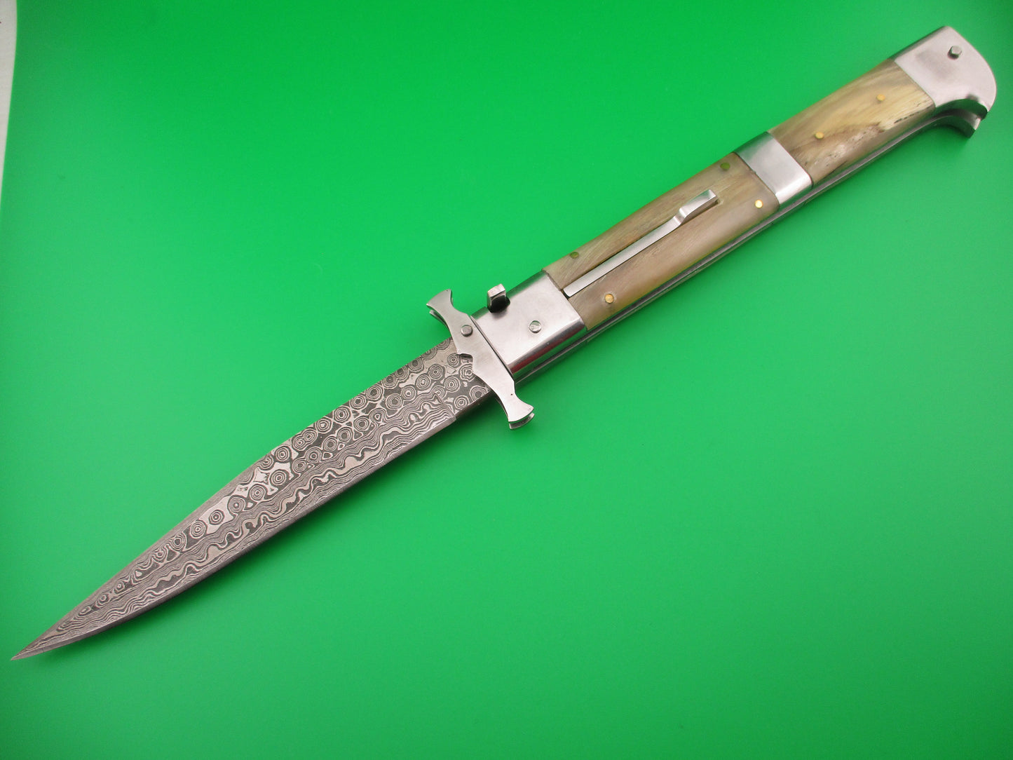 Custom 33cm Birds head Prioletta Swing Guard Damascus Clip automatic knife