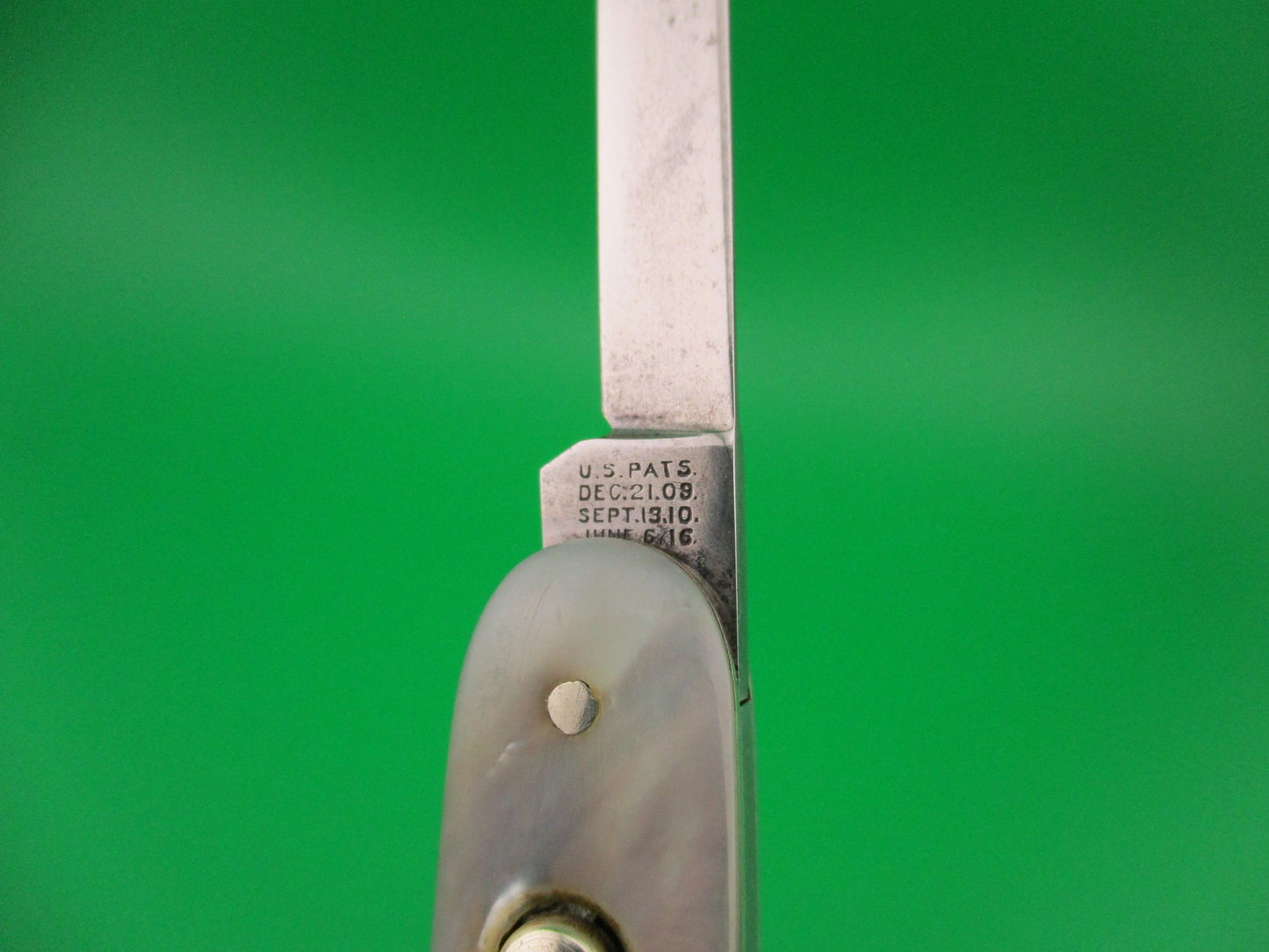 E. WECK & Son 3 3/8" Medium Double Pearl vintage automatic knife made by Schrade