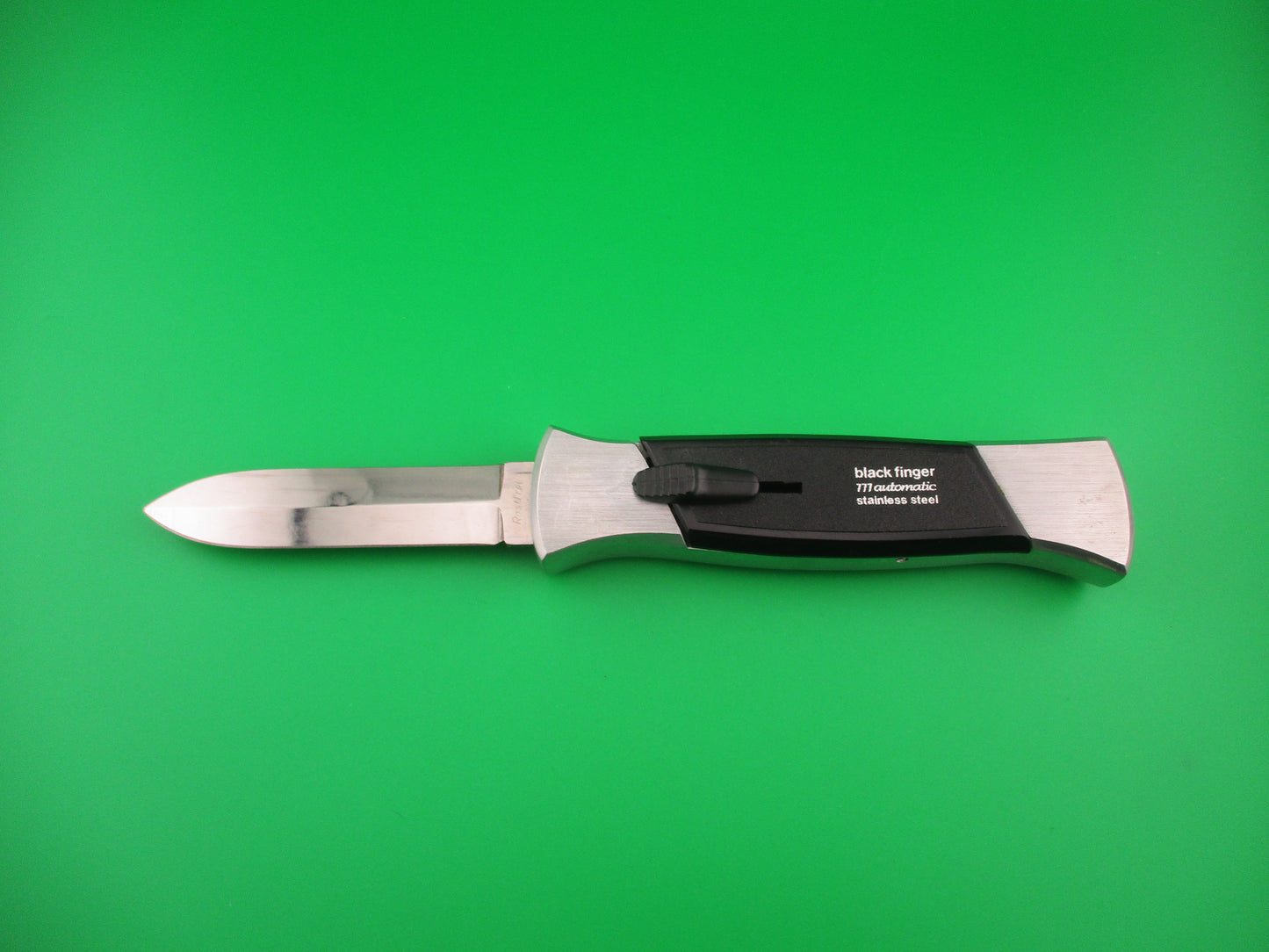 ROSTFREI BLACK FINGER 22cm Italian Vintage OTF Dagger blade automatic knife
