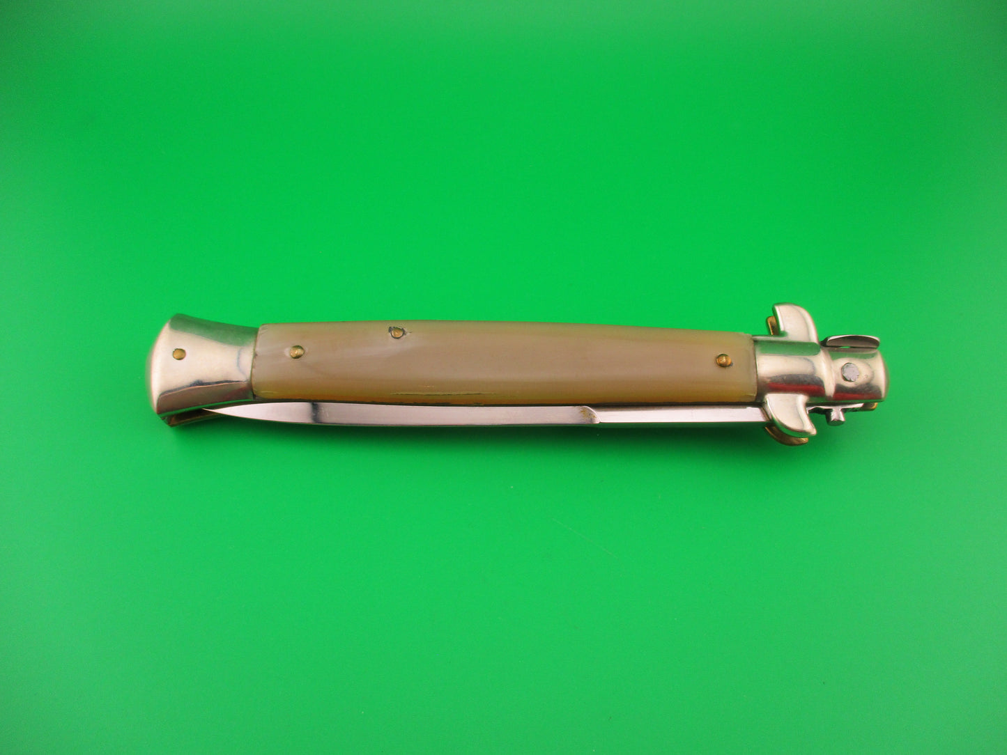 Walt's Flat Guard 28cm Italian Picklock Bayonet blade Honey horn automatic knife