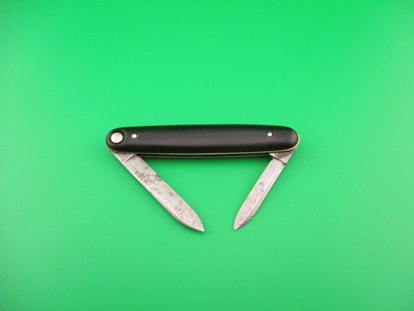Press Button Knife Co medium double Black switchblade knife