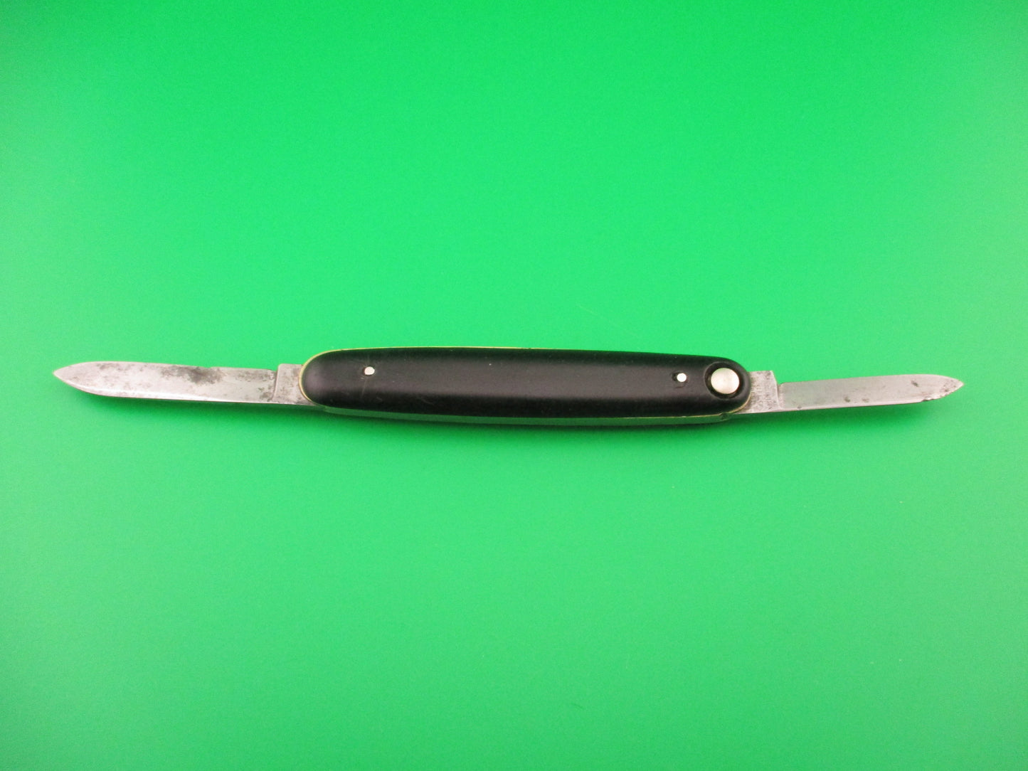 Press Button Knife Co medium double Black switchblade knife