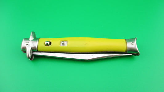 z COLONIAL SHUR SNAP Fishtail Yellow NOS Vintage switchblade bowtie knife