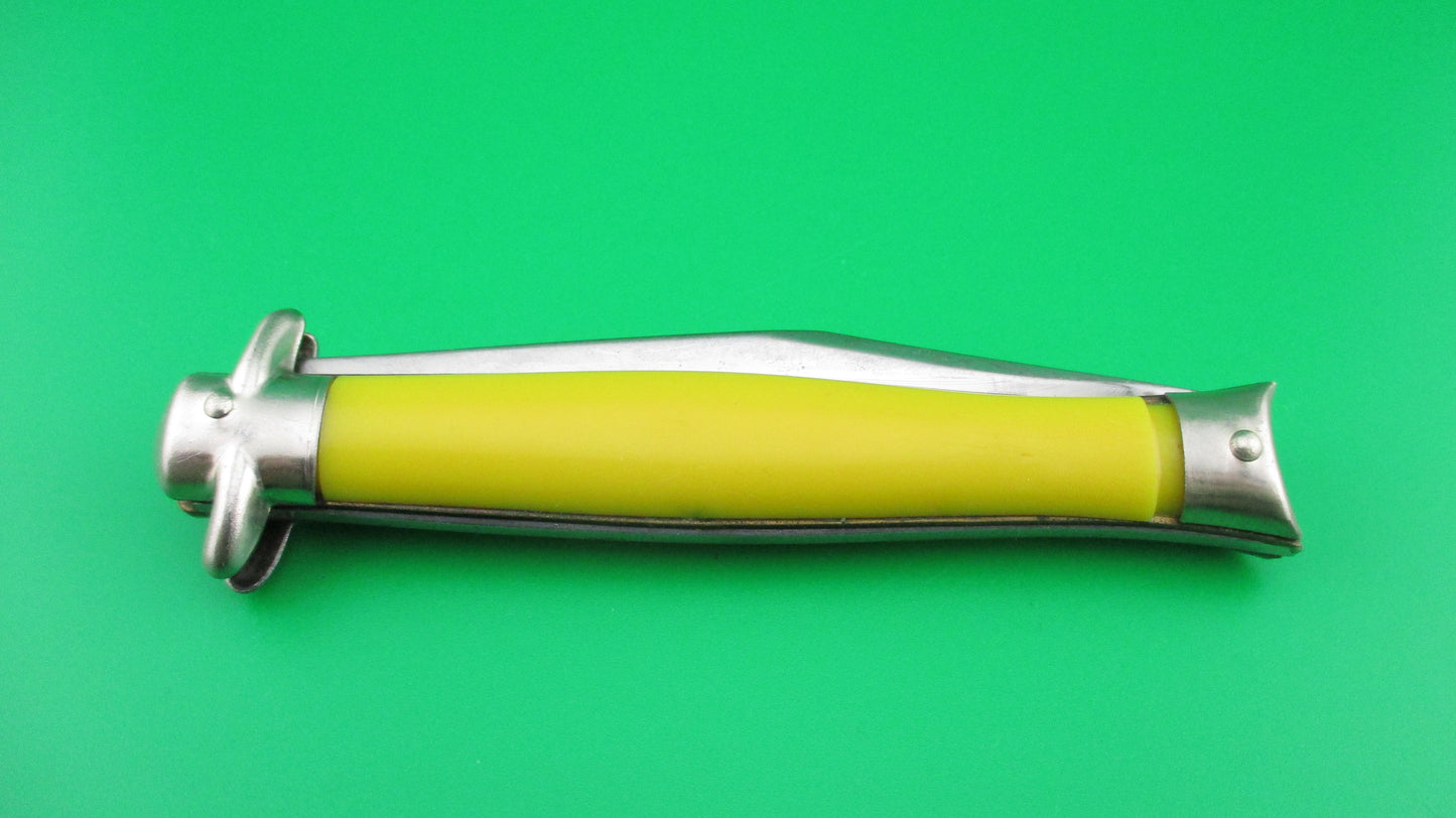 z COLONIAL SHUR SNAP Fishtail Yellow NOS Vintage switchblade bowtie knife