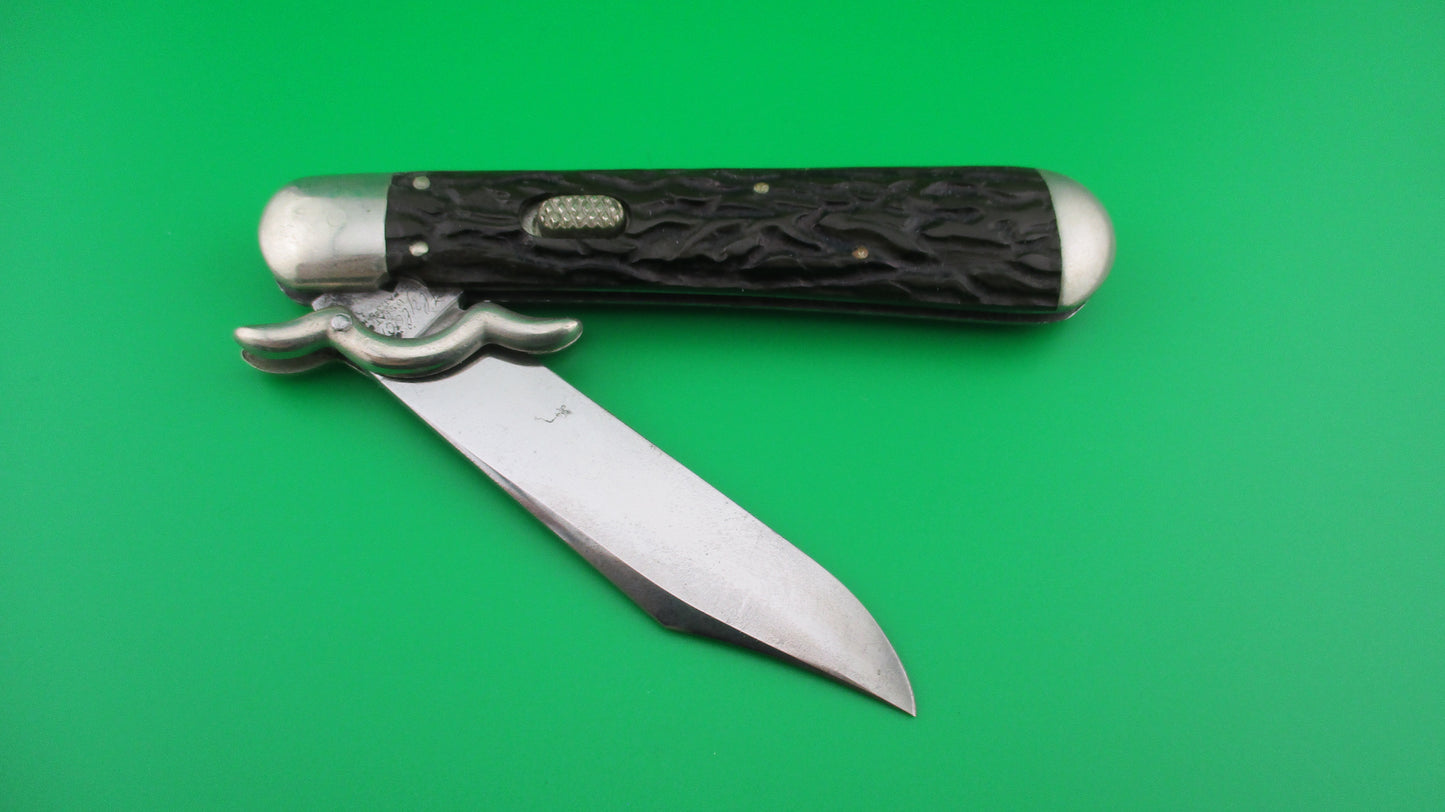 z Flylock Vintage Hunter Lazy W folding guards Antique automatic knife