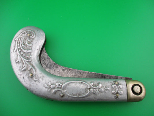 z Press Button Knife Co One Arm Man knife