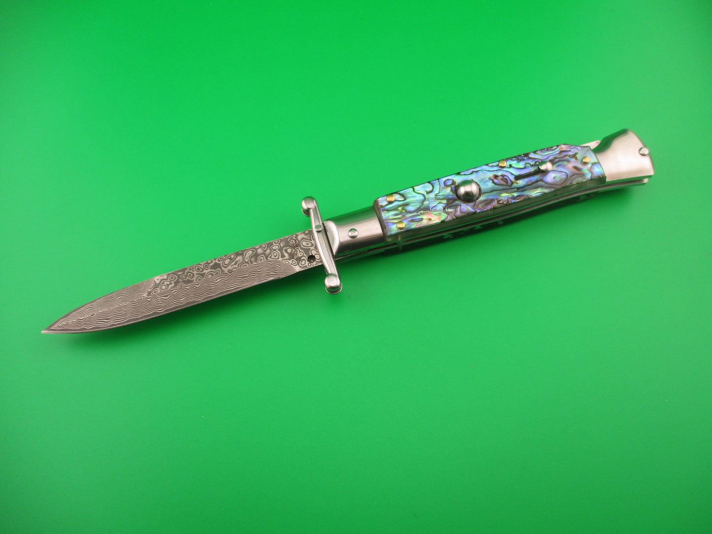 z AKC World 23cm Italian Swing Guard Damascus automatic knife in Wooden box