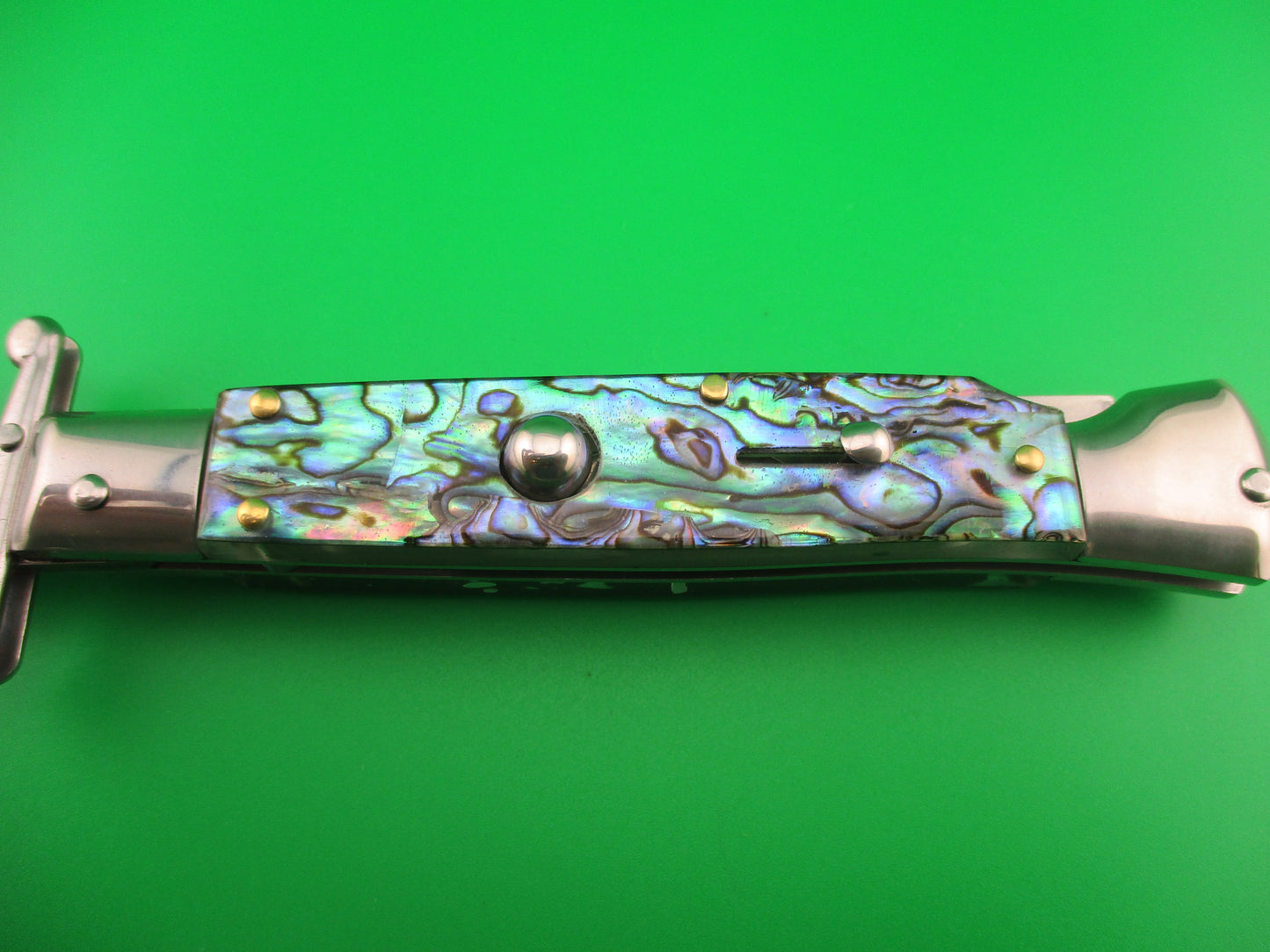 z AKC World 23cm Italian Swing Guard Damascus automatic knife in Wooden box