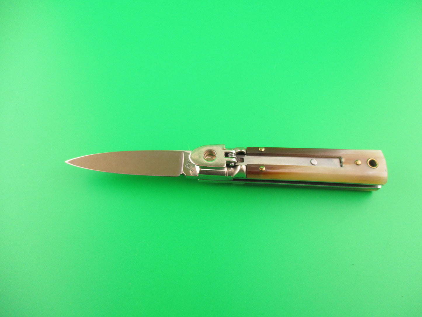 AKC ITALY 15cm Slim line Lever light horn automatic knife