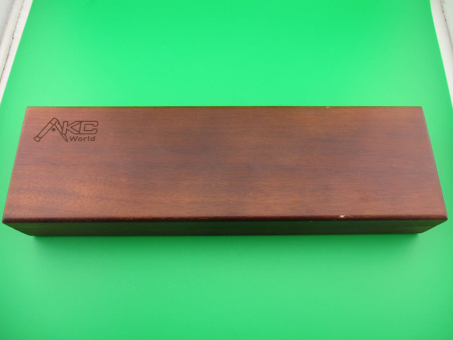 z AKC World 23cm Italian Swing Guard Damascus automatic knife in Wooden box