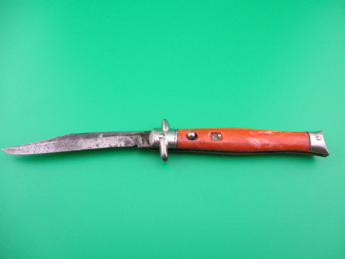 z Colonial Shur Snap bowtie Orange swirl early