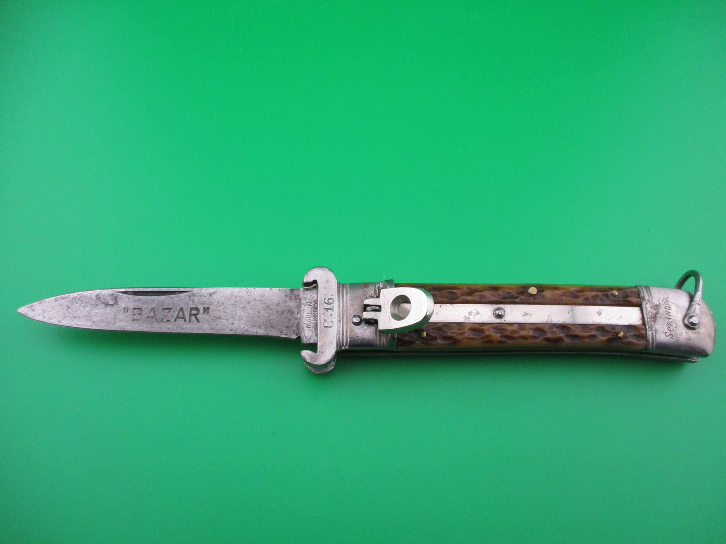 z BAZAR 1950s German Lever knife shell puller switchblade