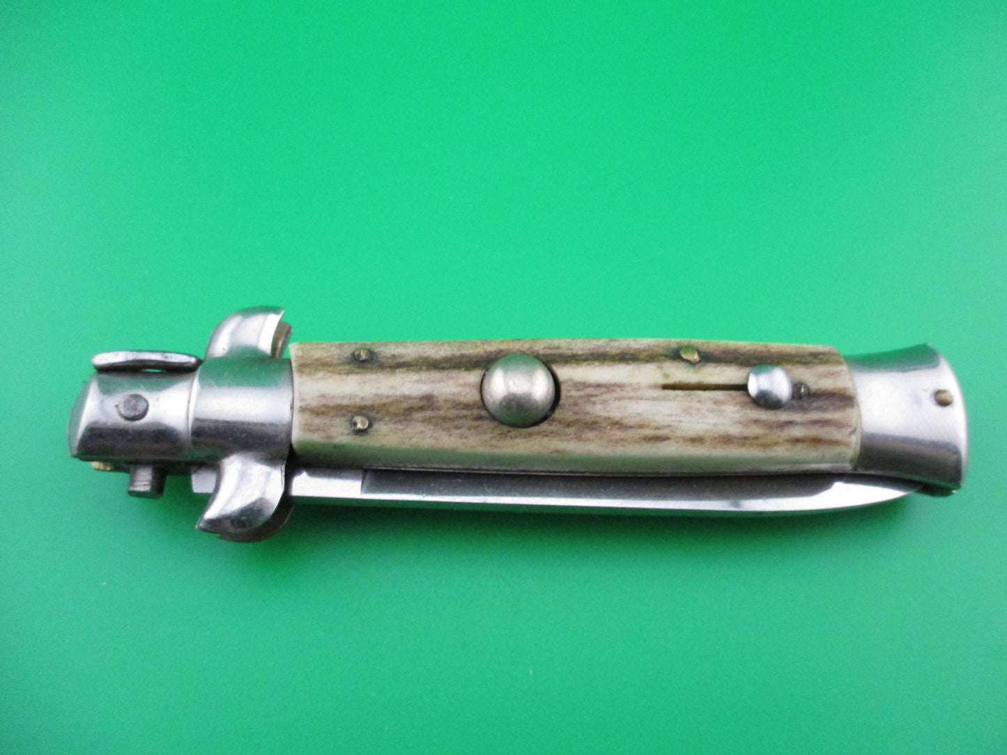 z ROSTFREI Italian 7 inch stag swivel bolster automatic knife
