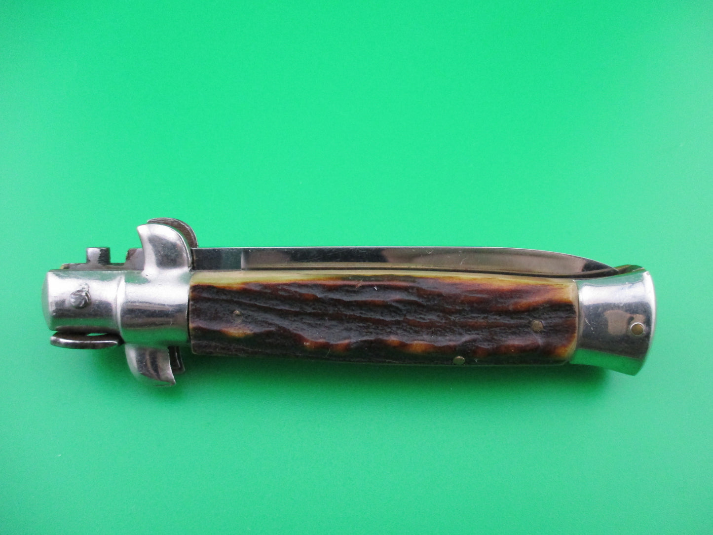 z ROSTFREI Italian 7 inch stag swivel bolster automatic knife
