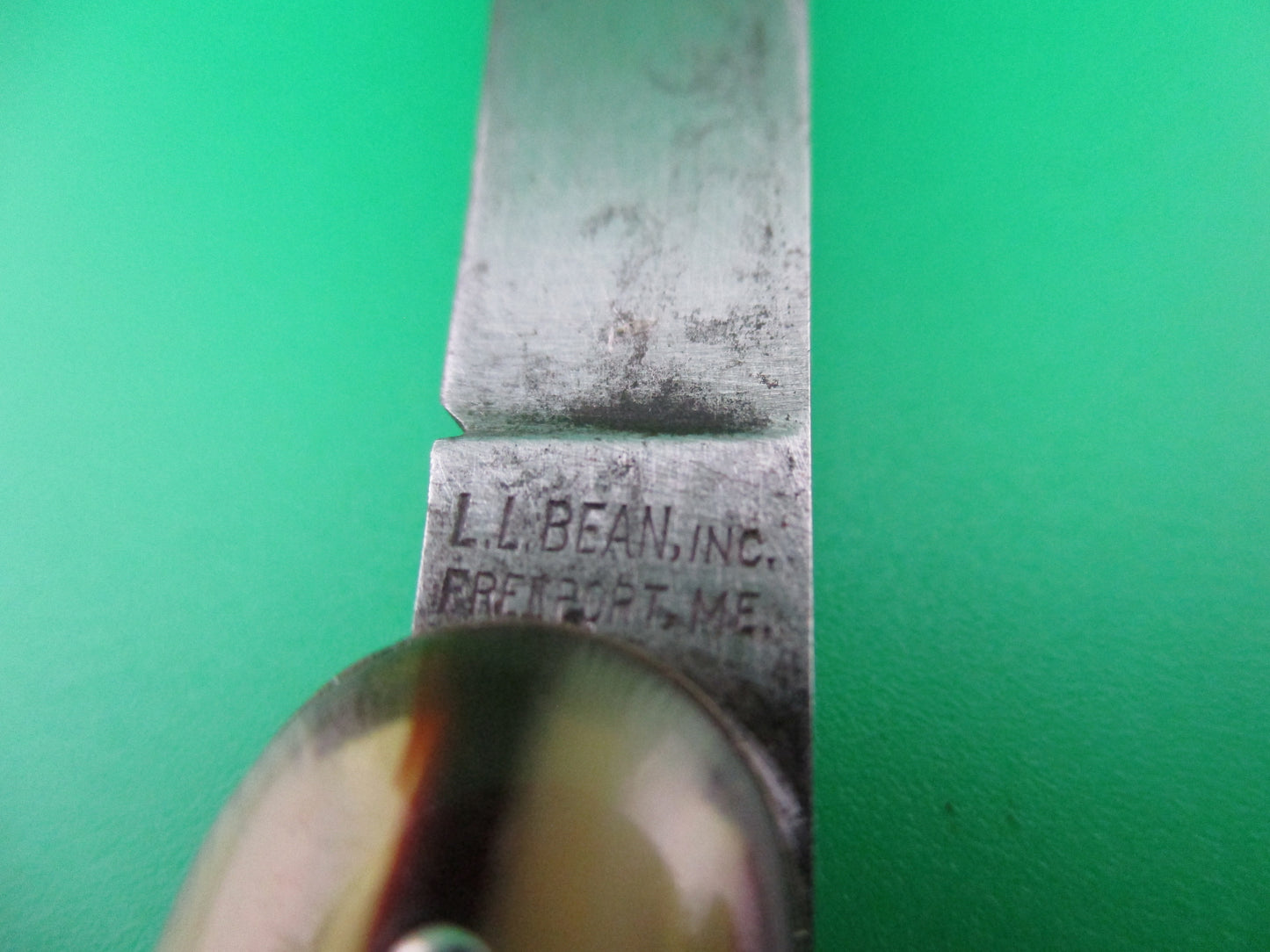 z LL Bean Single 3 3/8" Cigar Single Butter & Molasses switchblade