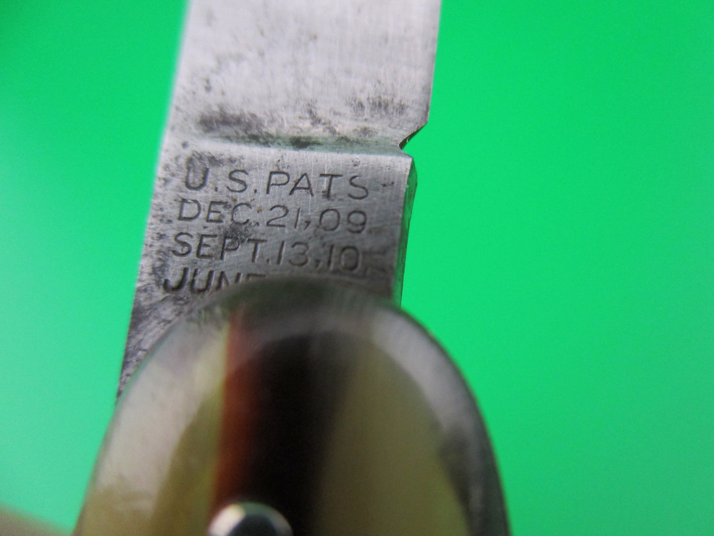 z LL Bean Single 3 3/8" Cigar Single Butter & Molasses switchblade
