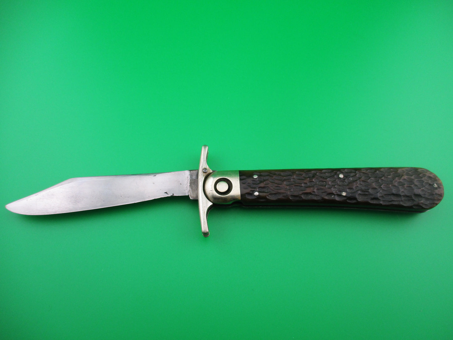 z Press Button Knife Co Victor switchblade