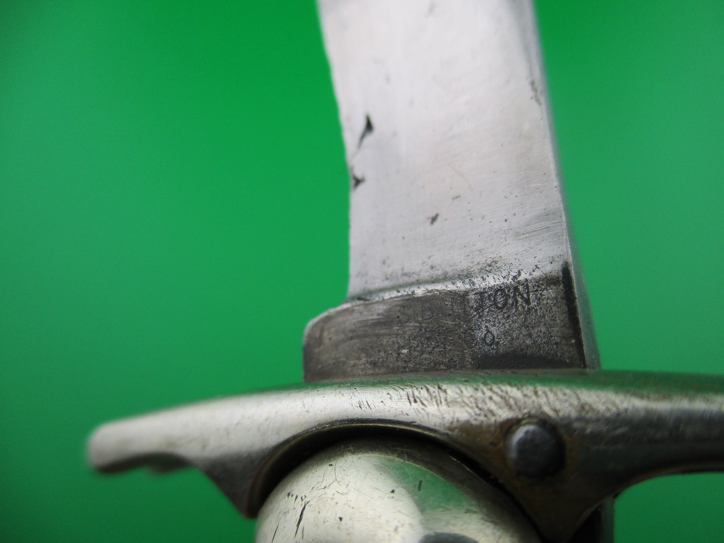 z Press Button Knife Co Victor switchblade
