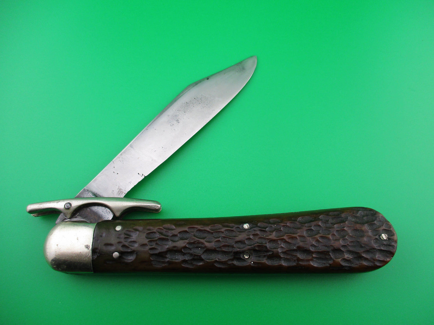 z Press Button Knife Co Victor switchblade
